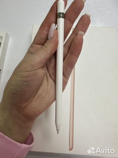 iPad 6 32gb и apple pencil