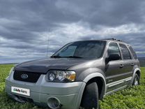 Ford Escape 2.3 CVT, 2005, 305 000 км, с пробегом, цена 585 000 руб.
