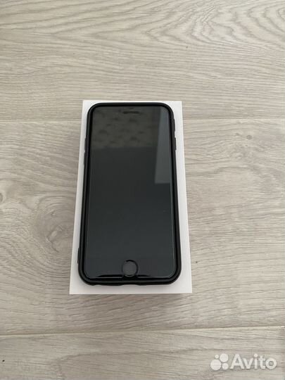 iPhone 6S, 32 ГБ