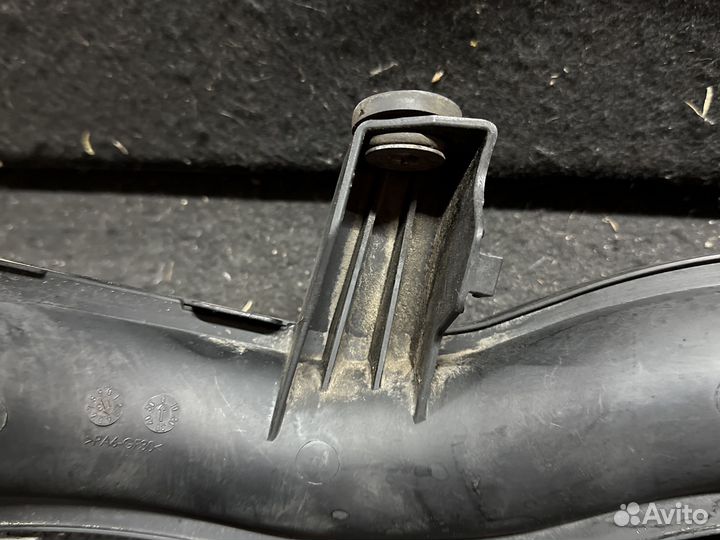 Патрубок интеркулера VAG 1.6 TDI CAY