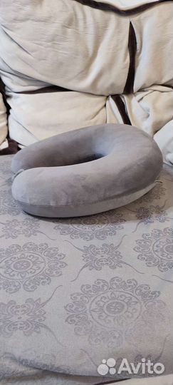 Подушка на шею