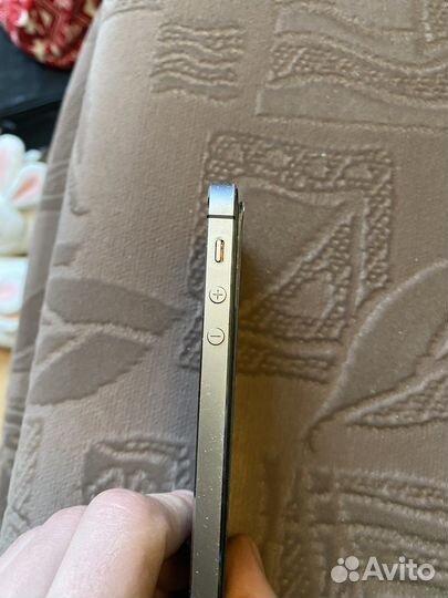 iPhone 5S, 16 ГБ