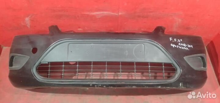 Форд Фокус 2 бампер передний с дефектом