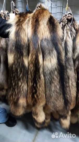 Меховые шкуры для пошива шуб и головных уборов
