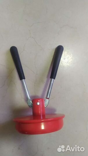 Закаточная машинка для банок