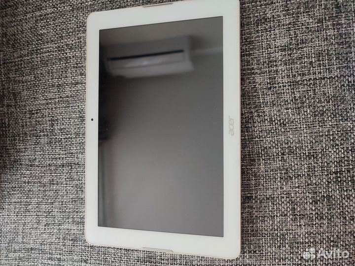 Планшет Acer Iconia One 10