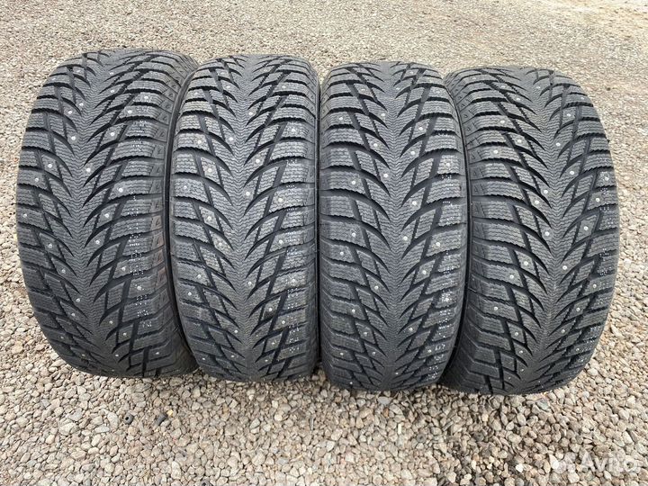 Dynamo Snow-H MWH02 215/65 R16 97H