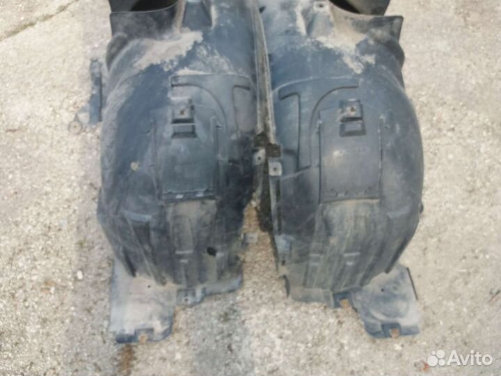 Подкрылок передний левый Мерседес CLA 2014