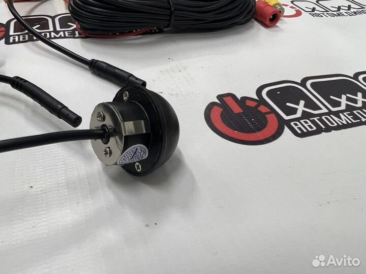 Камера заднего/переднего вида 720р