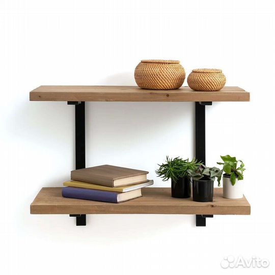 Этажерка настенная из переработанной ели и металла