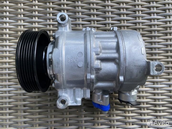 Skoda Octavia компрессор кондиционера VAG Новый