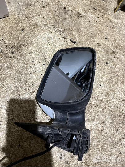 Зеркало правое Лада гранта