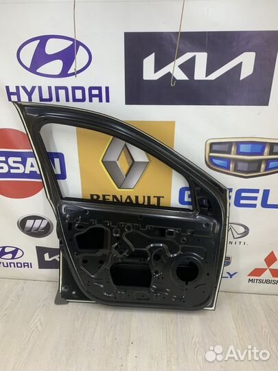 Дверь передняя Renault duster Лев