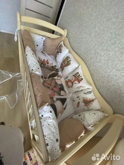 Детская кроватка