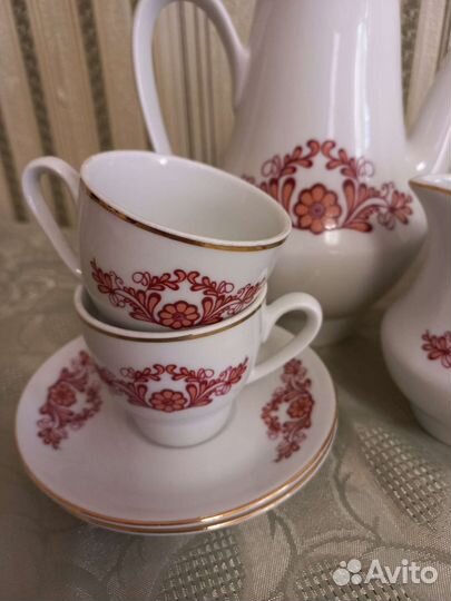 Кофейный сервиз времен СССР. Болгария