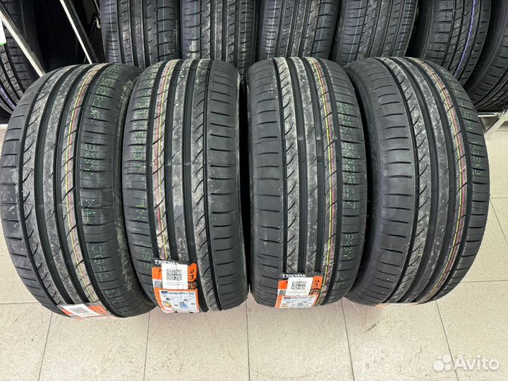 Tracmax X-Privilo TX3 255/40 R18 108