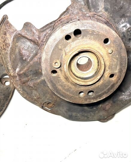 Кулак поворотный задний Mercedes W124