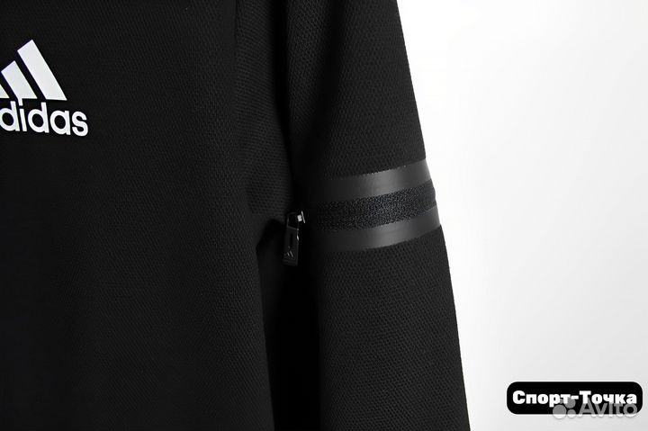 Спортивный костюм Adidas