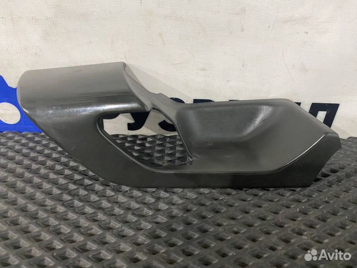 Накладка двери Volvo FH4 82838274