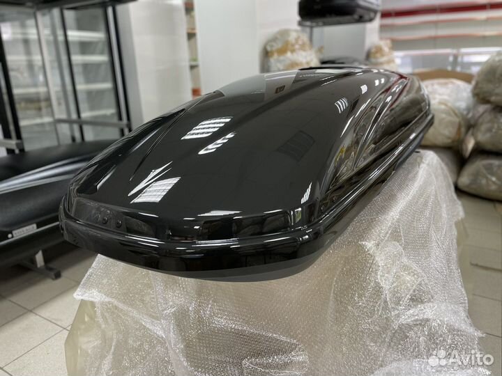 Автобокс Voyage 520л 205см цвет Черный глянец