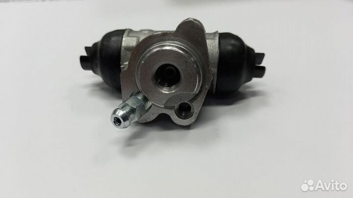 Рабочий тормозной цилиндр - FAW