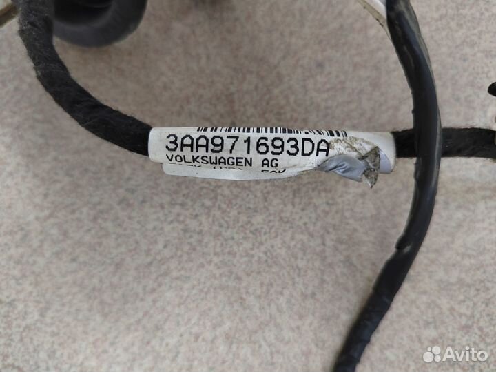 Проводка задней левой двери VW Passat B7