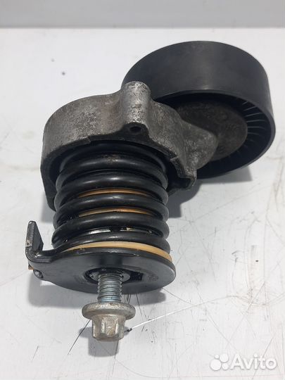 Натяжитель ремня M271 Mercedes