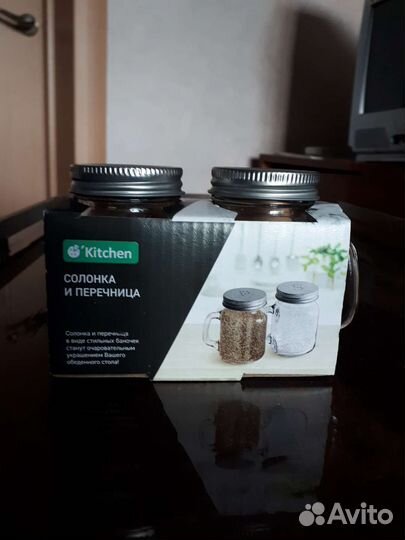 Солонка и перечница