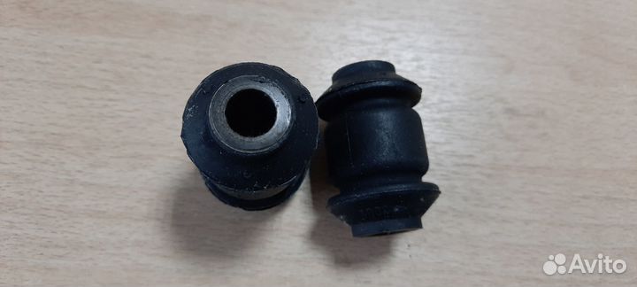 Сайлентблок переднего рычага передний Гольф/Пассат