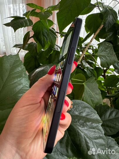 iPhone 12, 256 ГБ
