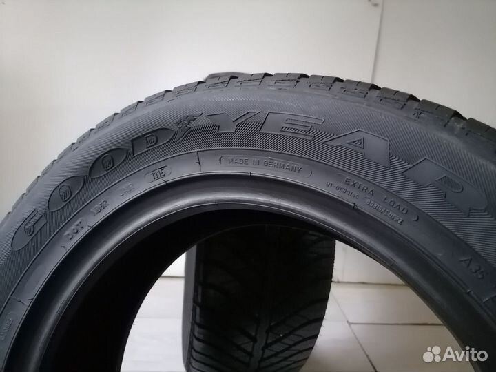 Goodyear Vector 4Seasons 225/55 R16 101