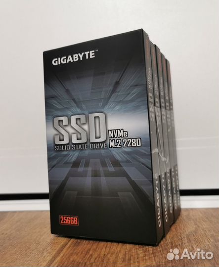 Ssd накопители kingston,gigabyte SATA\M2 (новые)