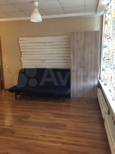 2-к. квартира, 42 м², 1/5 эт.