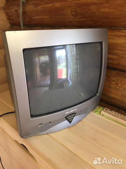 Телевизор