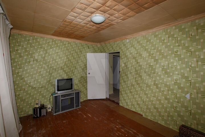 Дом 67 м² на участке 4 сот.