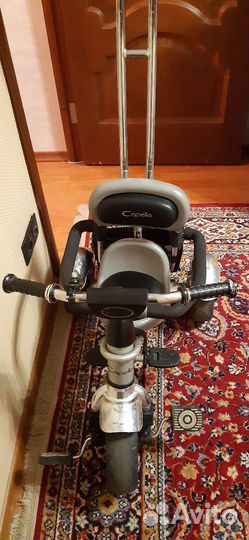 Детский велосипед с родительской ручкой