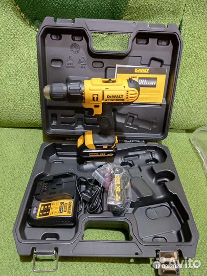 Ударный шуруповёрт Dewalt dcd776 s2 гарантия 3года