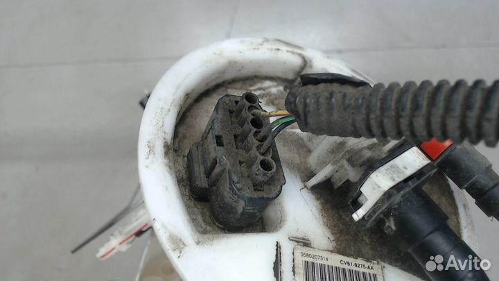 Датчик уровня топлива Ford Kuga, 2014