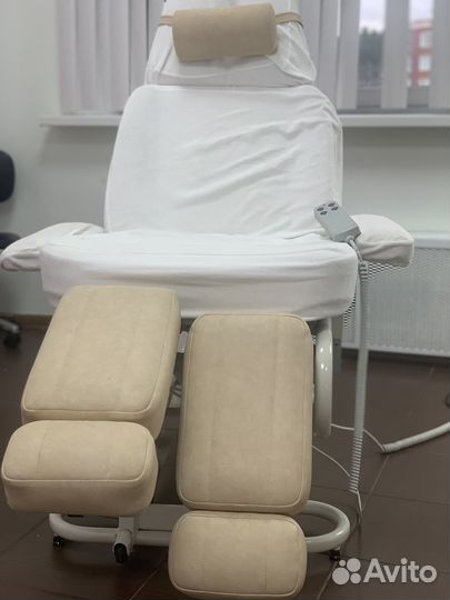 Кресло косметологическое с электроприводом