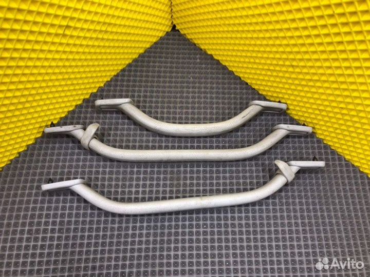 Ручки потолка Mercedes-Benz S124 M102.982 1989