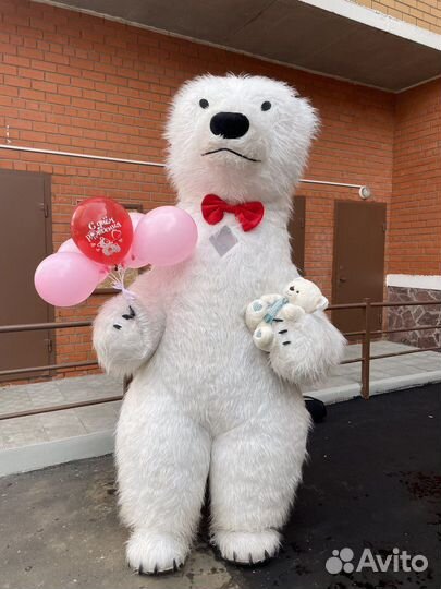 Белый мишка поздравление