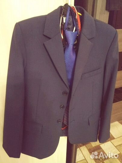 Костюм школьный