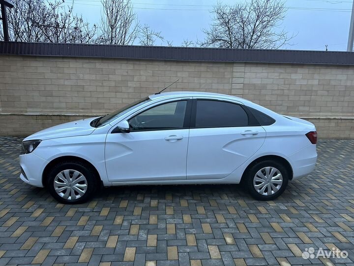 LADA Vesta 1.6 МТ, 2019, 299 000 км