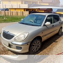 Daihatsu Storia 1.0 AT, 2002, 150 000 км, с пробегом, цена 300 000 руб.