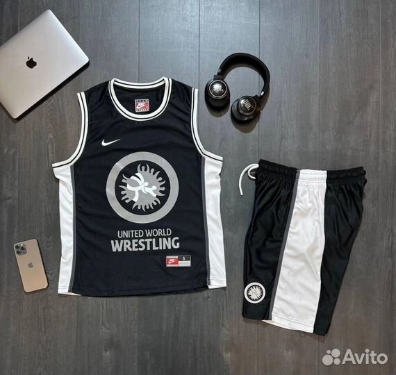 Баскетбольные комплекты