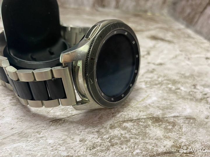 Смарт часы Samsung Galaxy Watch (8668)