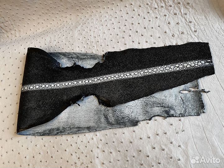 Кожа морского ската, длинной формы, чёрный цвет