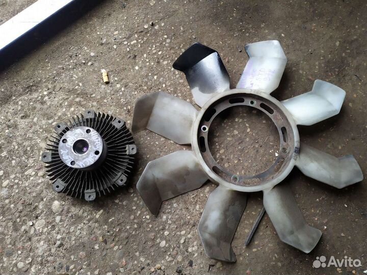 Вентилятор охлаждения Mitsubishi L400 2.5 TD