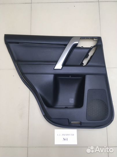Обшивка двери задняя Land Cruiser Prado 150