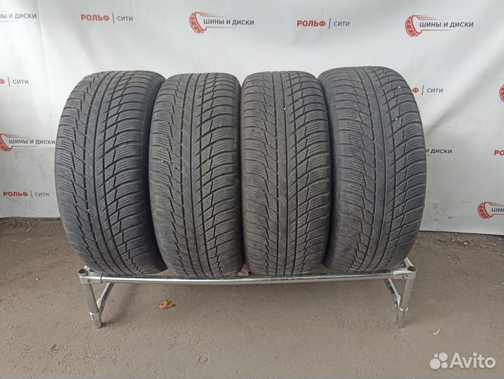 R17 Bridgestone Blizzak LM-001 225/50, PCD 5x120 DIA 72.6